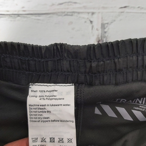 helly Hansen Pace Running Shorts - Picture 5 of 8